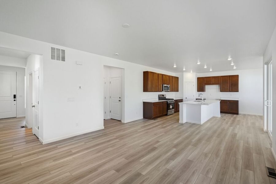 Spacious, unfurnished interior of a new home in The Town Collection at Independence, Elizabeth (Image 10).