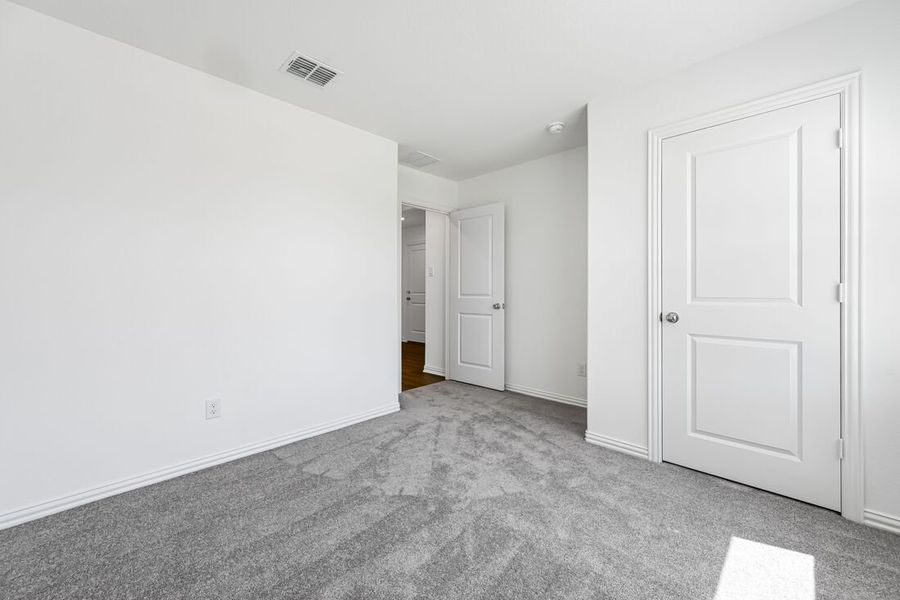 Spacious, unfurnished interior of a new home in River Ridge, Crandall (Image 17). Spacious, unfurnished interior of a new home in River Ridge, Crandall (Image 17).