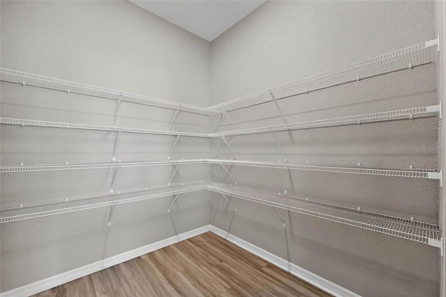 Spacious, unfurnished interior of a new home in , Davenport (Image 52).