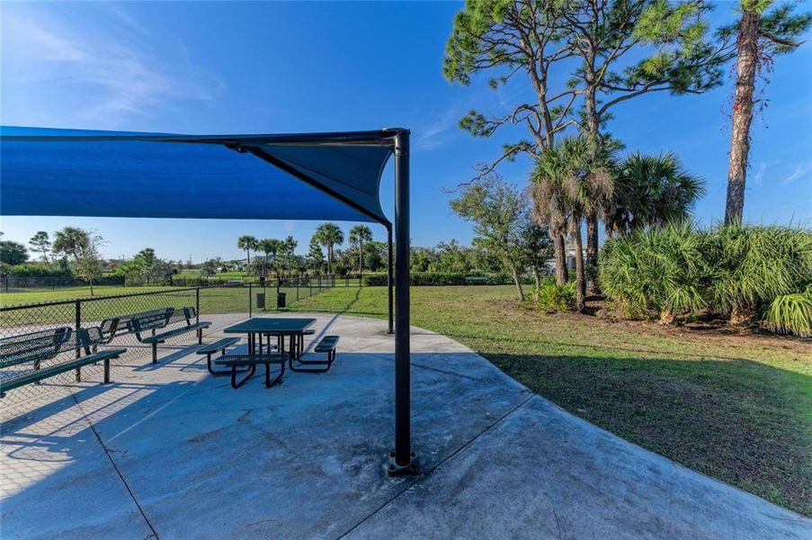 Community amenities in , Englewood (Image 62). Community amenities in , Englewood (Image 62).