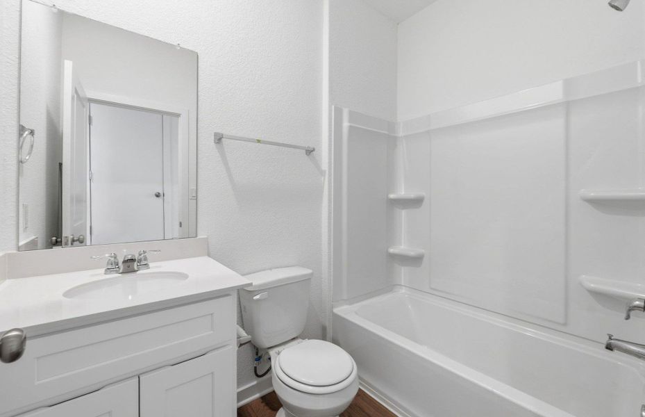 Furnished interior view inside a new home in La Cima, San Marcos (Image 9).
