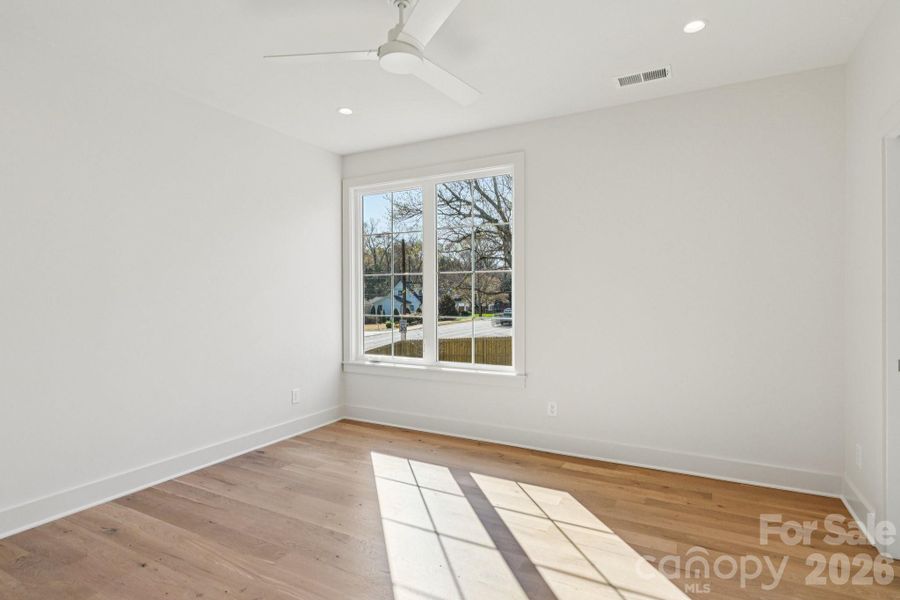 Spacious, unfurnished interior of a new home in , Charlotte (Image 25).