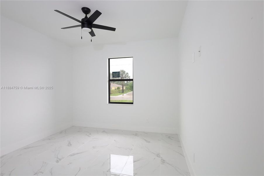 Image 25 of a home in .