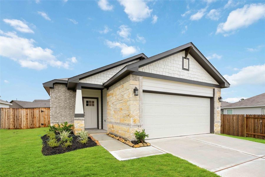 Image 3 of a home in Meadow Park.