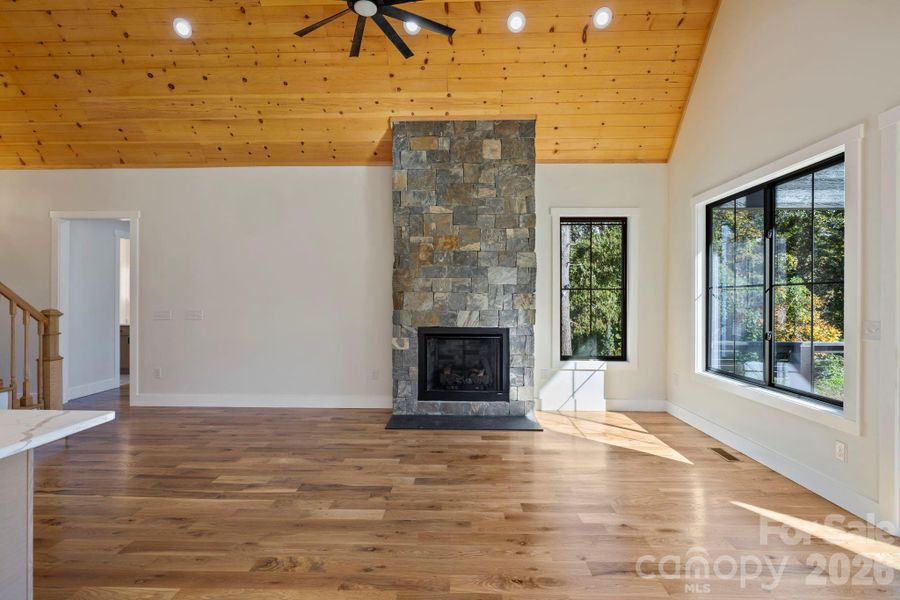 Spacious, unfurnished interior of a new home in , Hendersonville (Image 23).