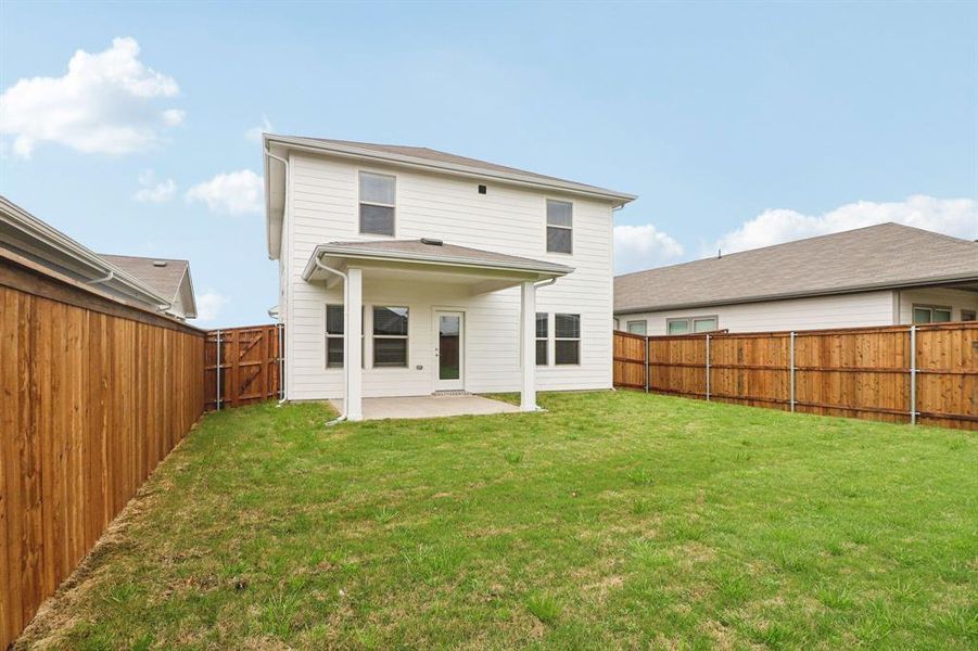 Exterior details and patio area of a home in Lakehaven - Spring Series, Farmersville (Image 23).
