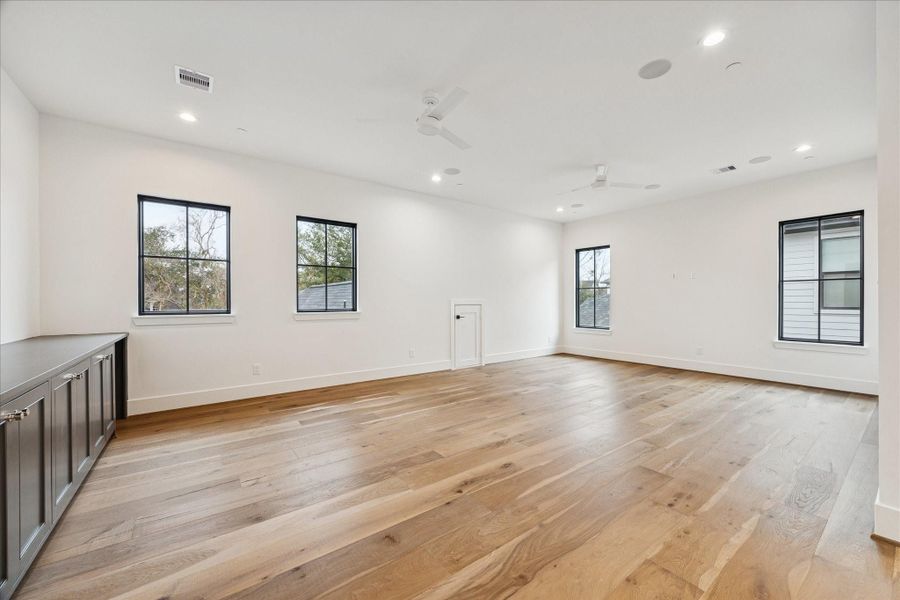 Gameroom - 2nd Floor Gameroom - 2nd Floor