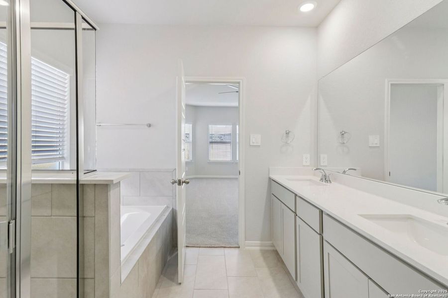 Furnished interior view inside a new home in Estancia Ranch - Premier Series, San Antonio (Image 12). Furnished interior view inside a new home in Estancia Ranch - Premier Series, San Antonio (Image 12).