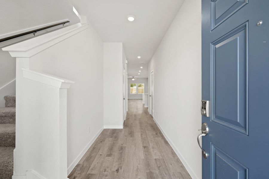 Spacious, unfurnished interior of a new home in Maple Heights, Porter (Image 14).