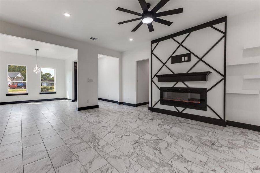 Spacious, unfurnished interior of a new home in , Kemp (Image 23).