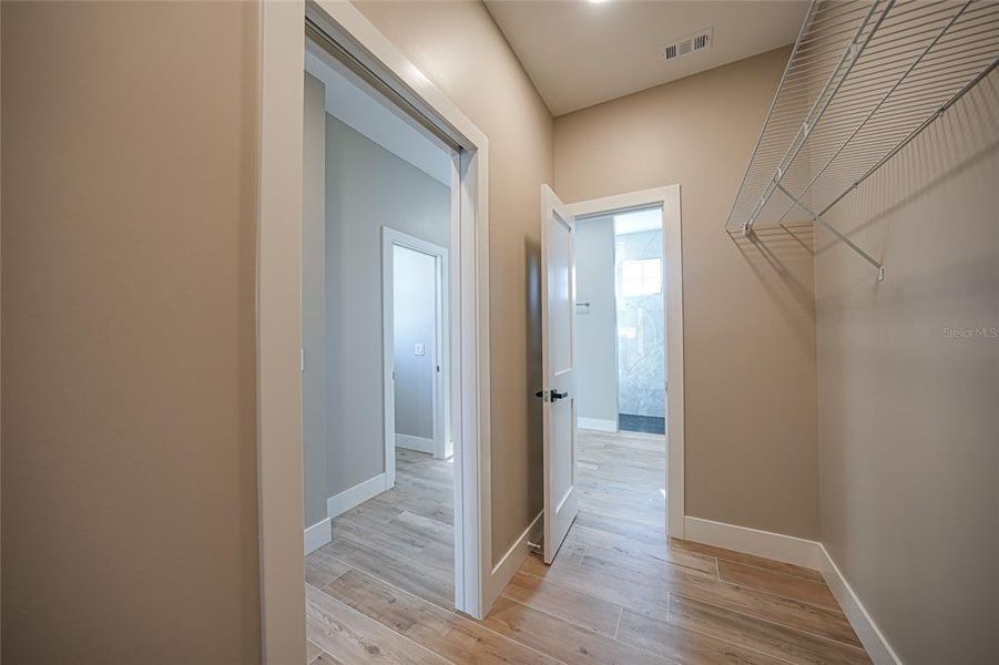 Spacious, unfurnished interior of a new home in , Port Charlotte (Image 34).