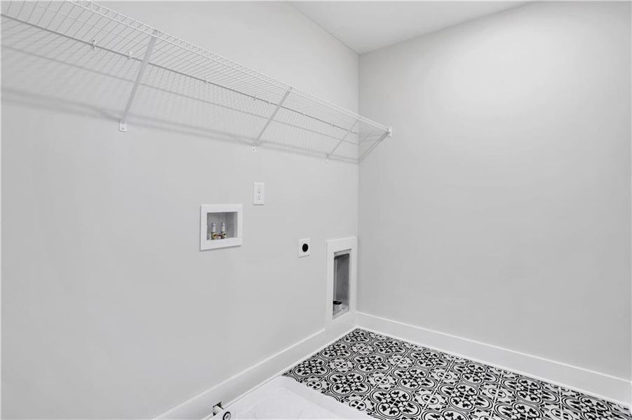 Spacious, unfurnished interior of a new home in Twin Lakes, Hoschton (Image 51).
