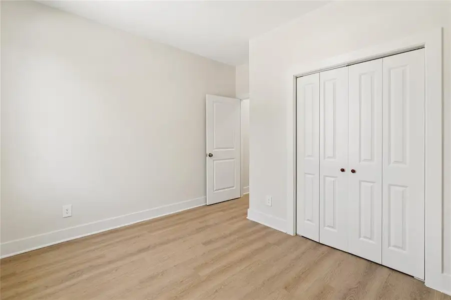 Spacious, unfurnished interior of a new home in , Fort Worth (Image 21).