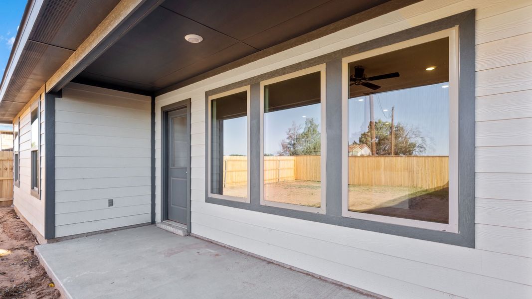 Representative exterior details of a home built from the The Easton by D.R. Horton in Terra Vista, Lubbock (Image 3).