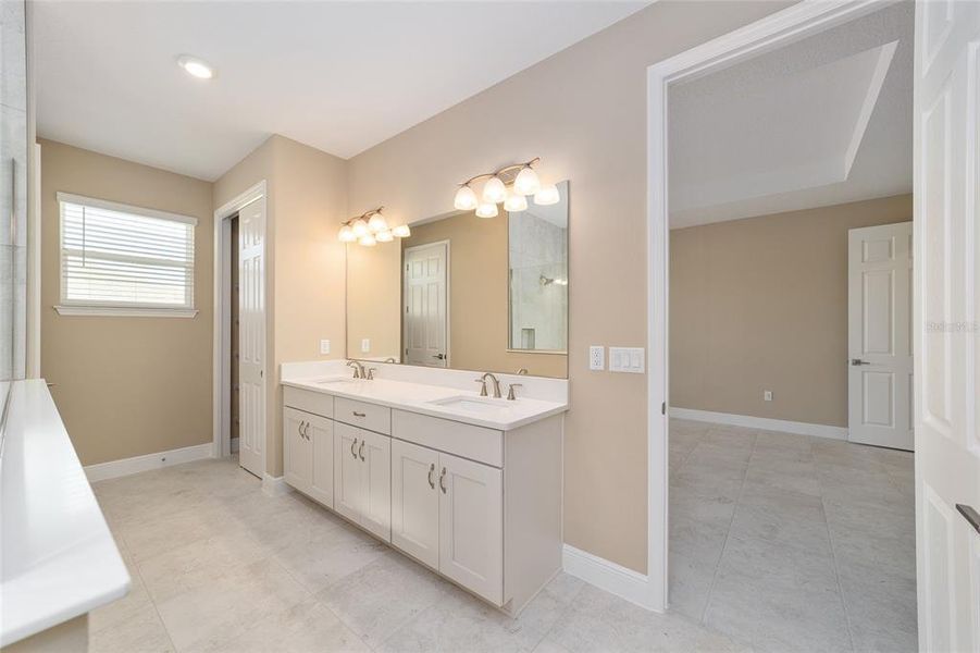 Furnished interior view inside a new home in , Ocala (Image 14).