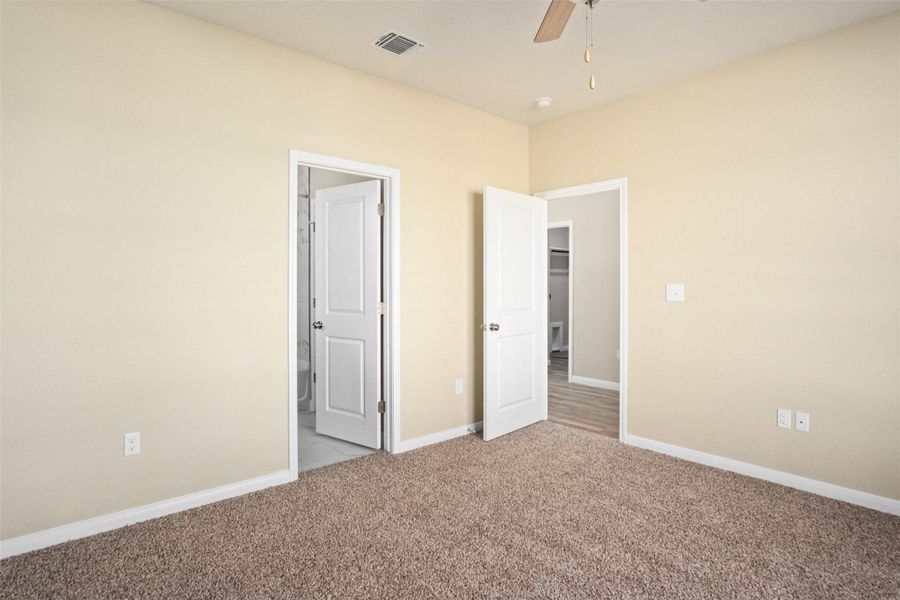 Spacious, unfurnished interior of a new home in , Temple (Image 12).