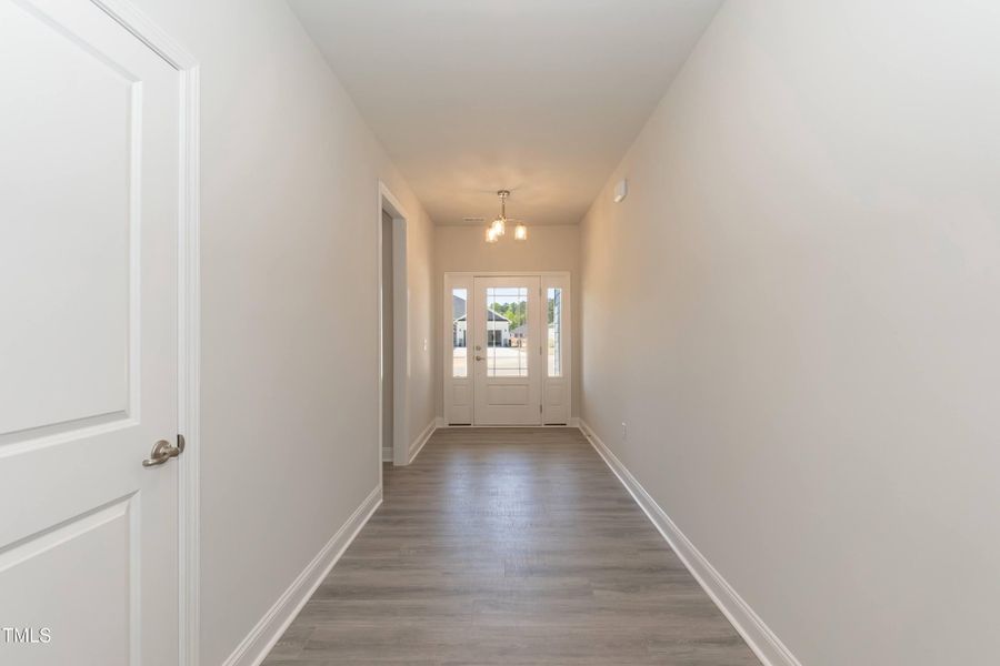 Enterance 02 Enterance 02