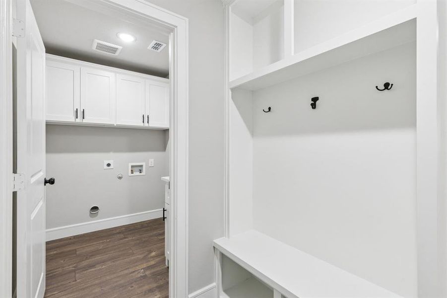 Image 27 of a home in .