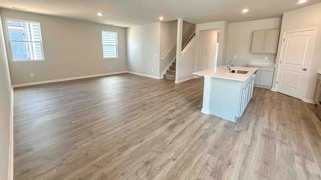 Representative unfurnished interior of a home built from the CALHOUN by D.R. Horton in Harvest Point, Spring Hill (Image 14).