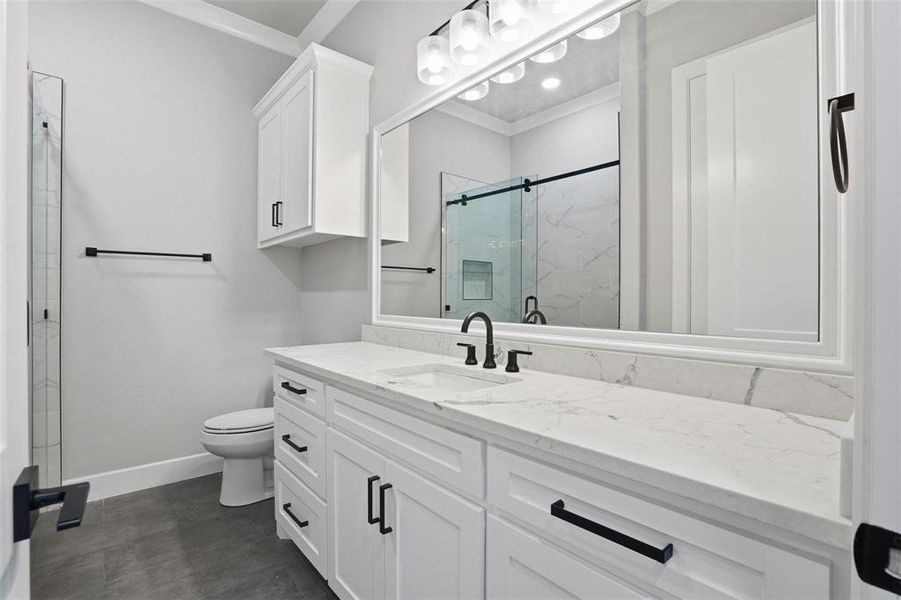 Furnished interior view inside a new home in , Weatherford (Image 9).