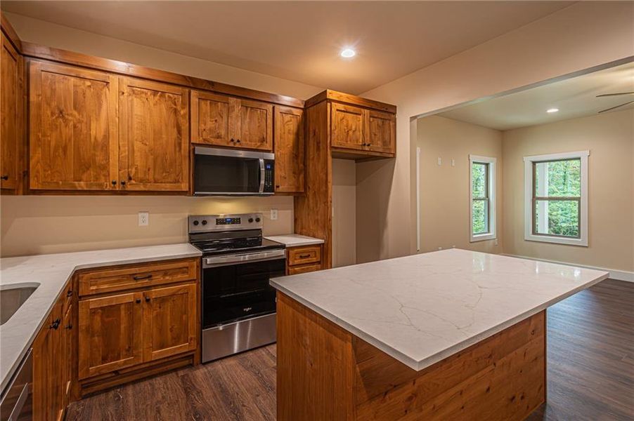 Furnished interior view inside a new home in , Dahlonega (Image 12).