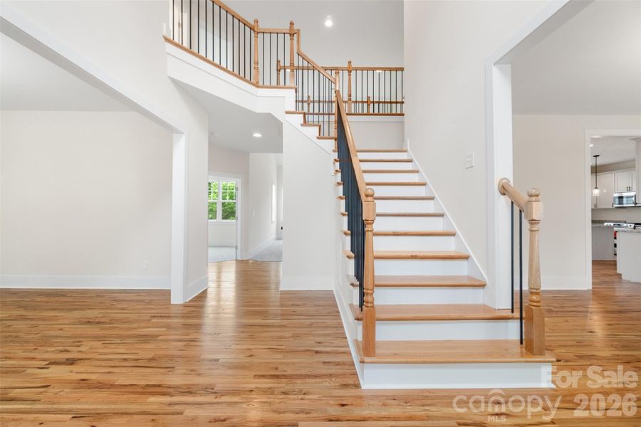 Spacious, unfurnished interior of a new home in , Concord (Image 15).