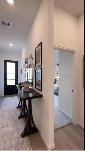 **Photos are a representation of the floor plan. This is not the actual homesite.**