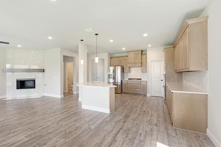 Furnished interior view inside a new home in Hulen Trails, Fort Worth (Image 20).