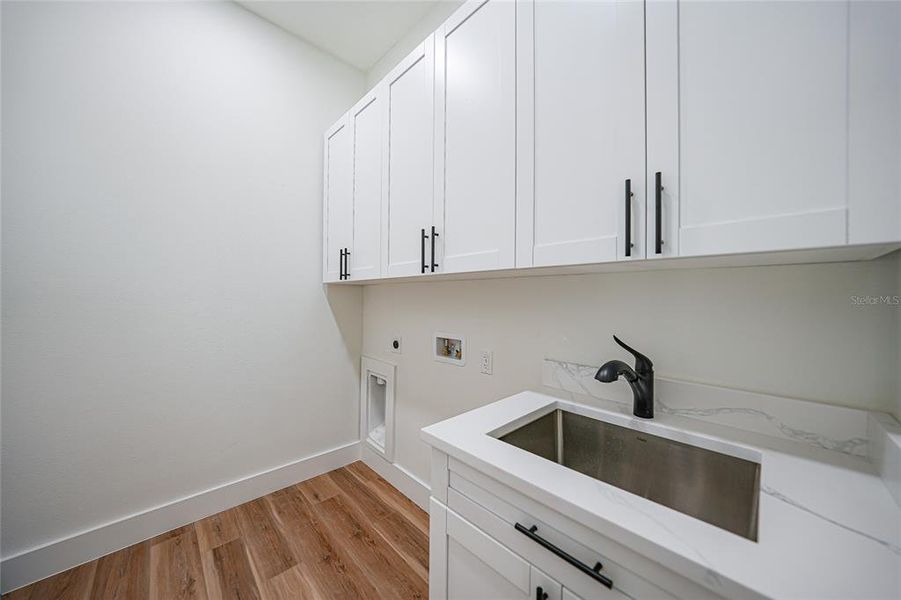 Furnished interior view inside a new home in , Punta Gorda (Image 14).