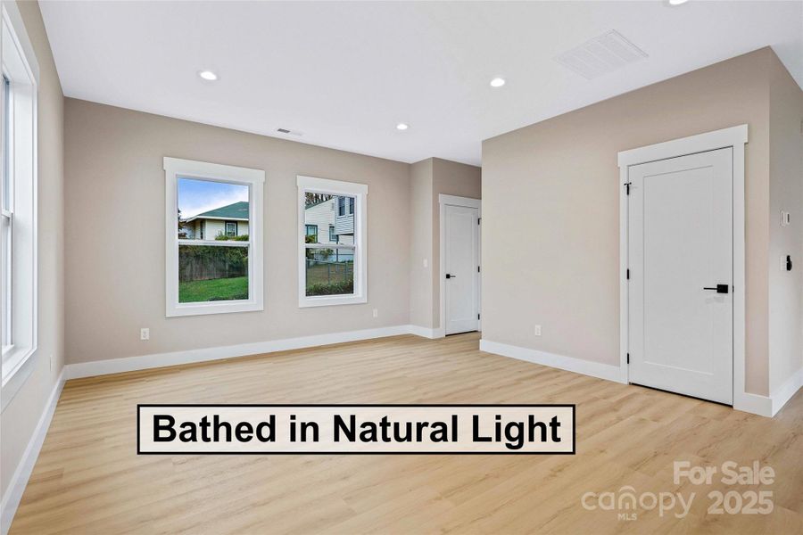 Spacious, unfurnished interior of a new home in , Maggie Valley (Image 22).