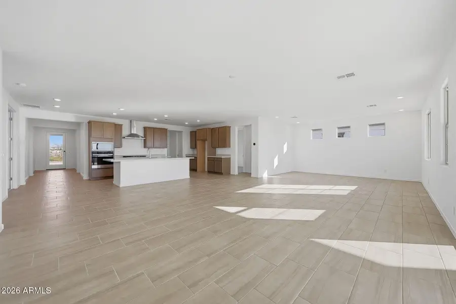 PHX_LasVentanas_Lot 2016_Crimson_18357_G