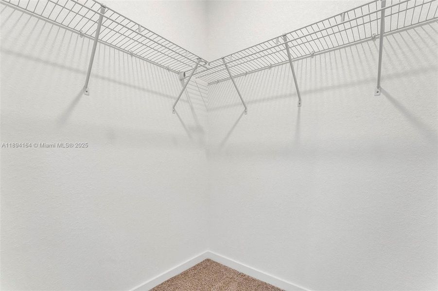 Spacious, unfurnished interior of a new home in , Florida City (Image 21).