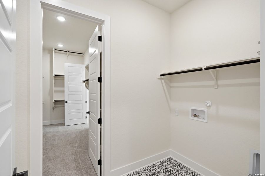 Spacious, unfurnished interior of a new home in , Boerne (Image 39).