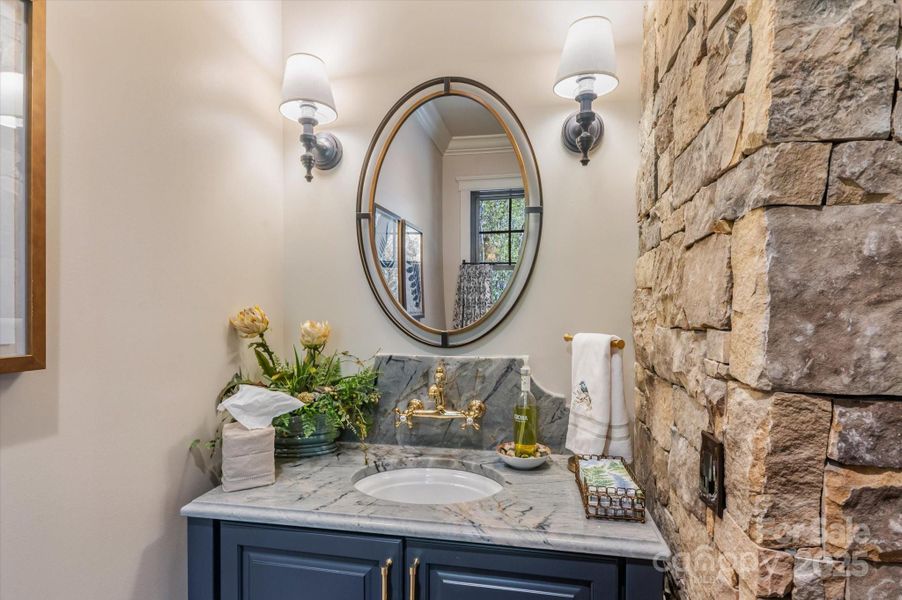 Image 43 of a home in . Image 43 of a home in .