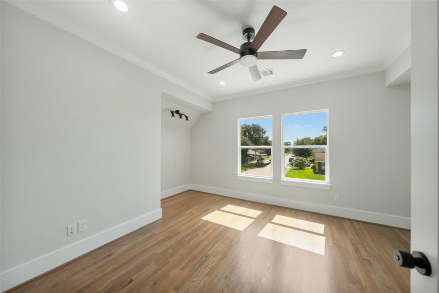 Spacious, unfurnished interior of a new home in , Houston (Image 37). Spacious, unfurnished interior of a new home in , Houston (Image 37).