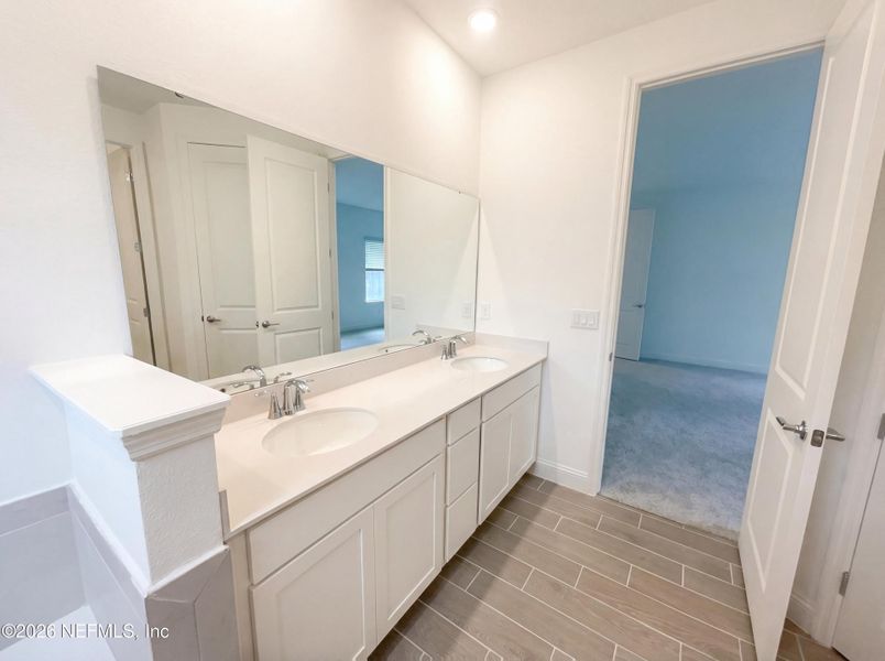 Furnished interior view inside a new home in Tributary, Yulee (Image 7).