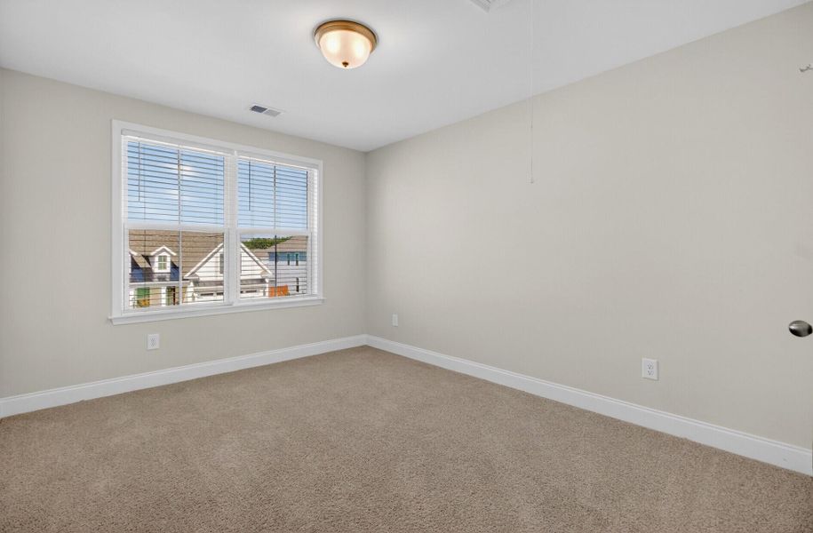 Spacious, unfurnished interior of a new home in High Point at Foxbank, Moncks Corner (Image 31). Spacious, unfurnished interior of a new home in High Point at Foxbank, Moncks Corner (Image 31).