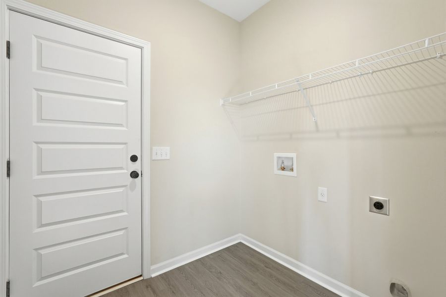 Representative unfurnished interior of a home built from the The Chatman by RTS Homes in The Gardens at 15 West, Hinesville (Image 36).