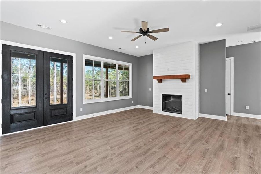 Spacious, unfurnished interior of a new home in , Bremen (Image 15). Spacious, unfurnished interior of a new home in , Bremen (Image 15).