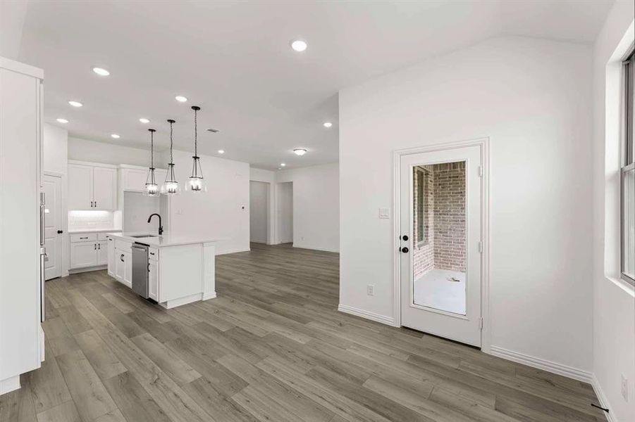 Image 29 of a home in Brookshire at Legacy Hills-60s. Image 29 of a home in Brookshire at Legacy Hills-60s.