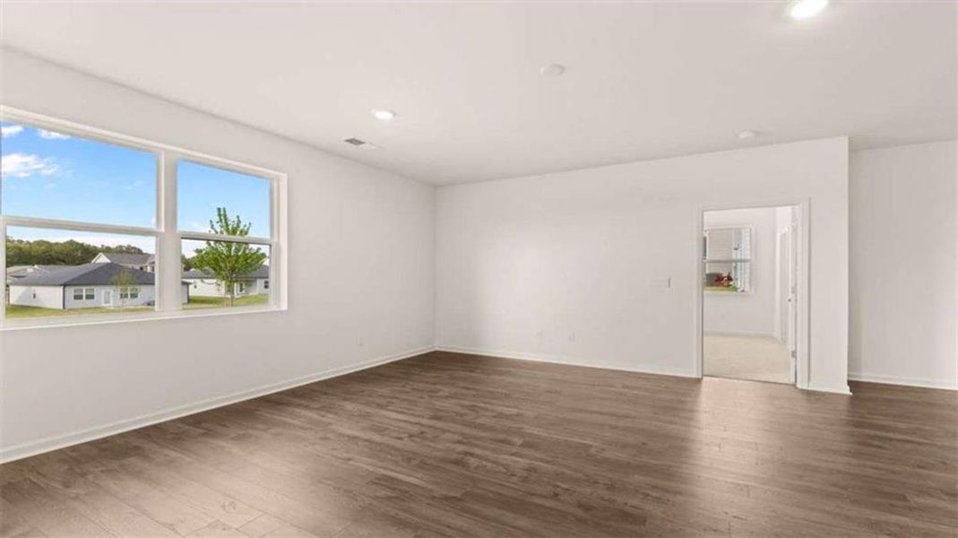 Spacious, unfurnished interior of a new home in Champion's Run, Lithonia (Image 14).