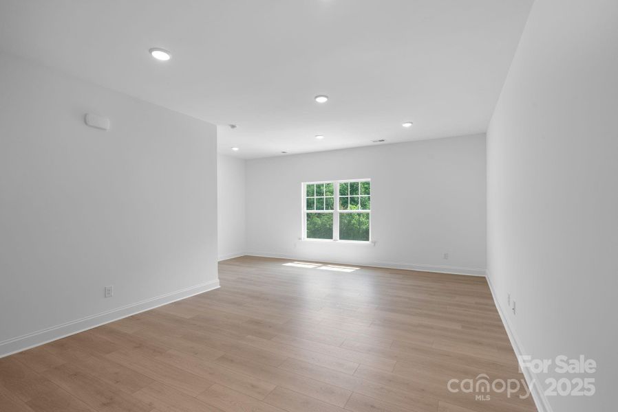 Spacious, unfurnished interior of a new home in , Asheville (Image 14).