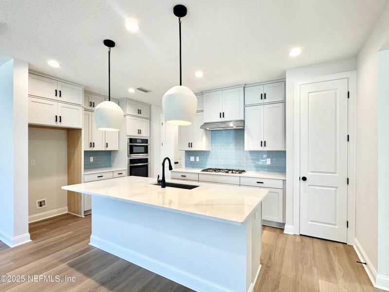 Furnished interior view inside a new home in , Ponte Vedra (Image 10).