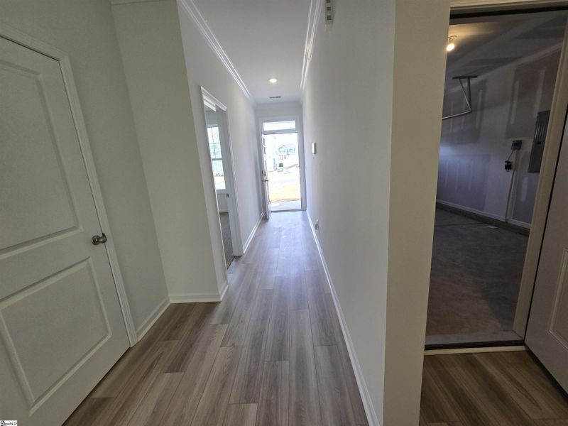 Spacious, unfurnished interior of a new home in Halton Oaks, Spartanburg (Image 14).