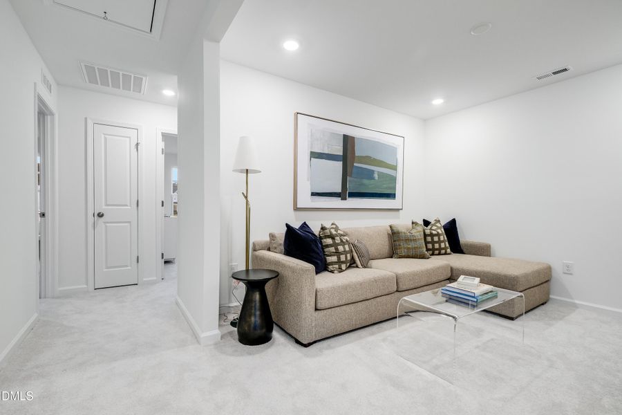 SUN_StellaView_Pic_Coleman-_Loft_2of3