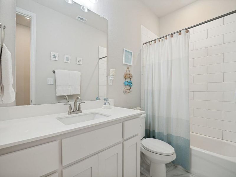 Furnished interior view inside a new home in Vista Oaks Estates, Royse City (Image 6).