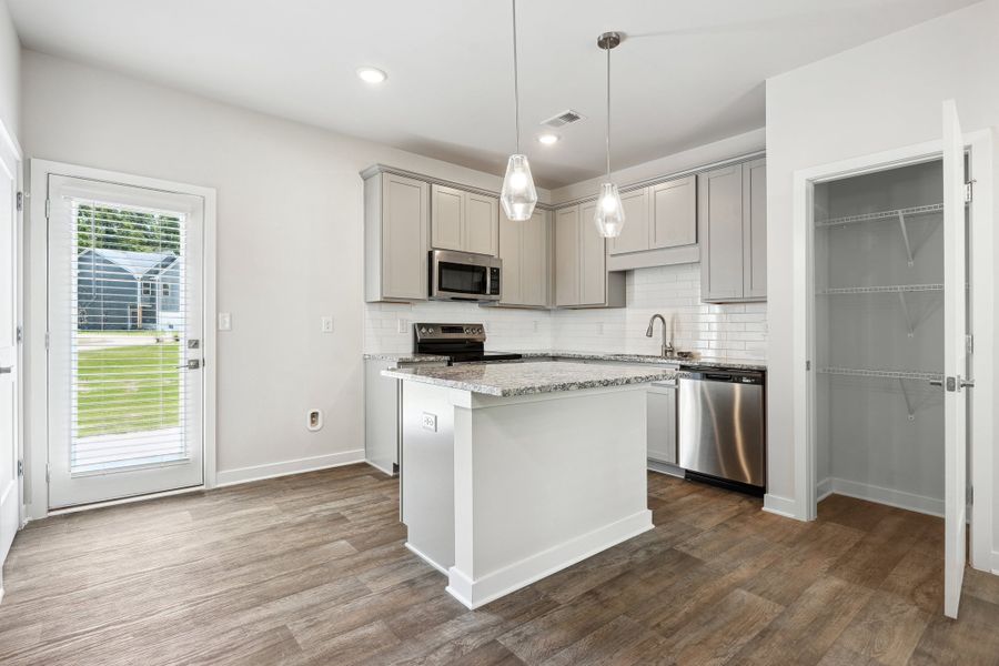 1,460sf New Home in McDonough, GA.  - Slide 23