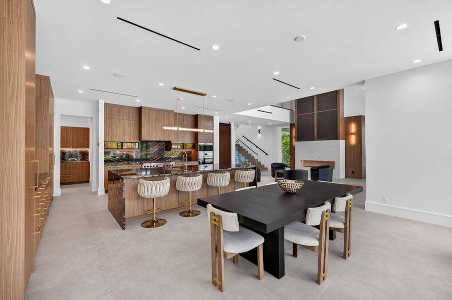 Furnished interior view inside a new home in , Fort Lauderdale (Image 9). Furnished interior view inside a new home in , Fort Lauderdale (Image 9).