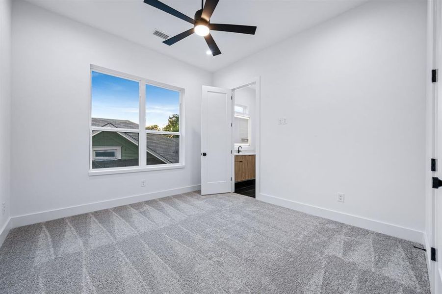 Spacious, unfurnished interior of a new home in , Dallas (Image 19). Spacious, unfurnished interior of a new home in , Dallas (Image 19).