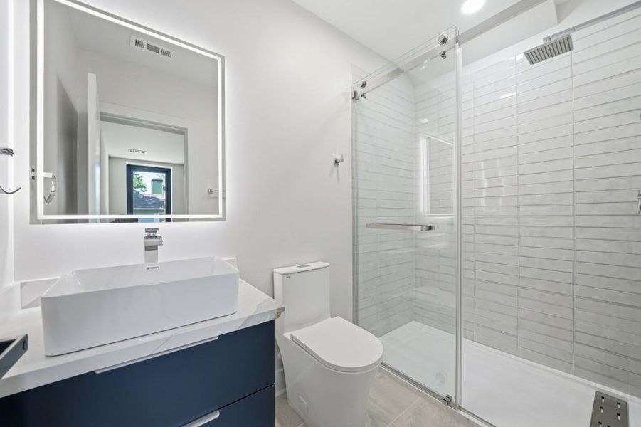 Furnished interior view inside a new home in , Decatur (Image 20).